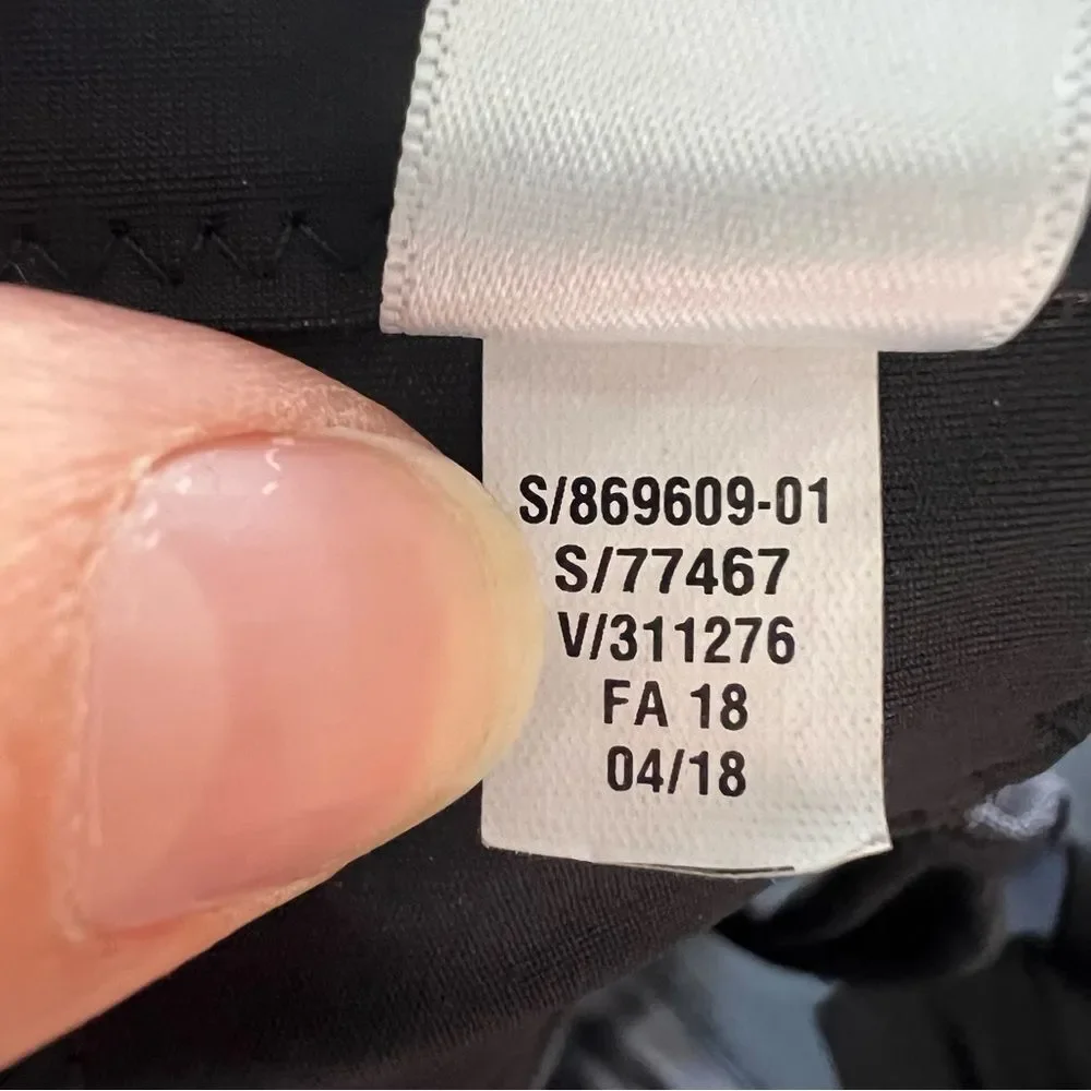 Athleta Black Zip-Front Sports Bra High Support Running Yoga Pilates Size L